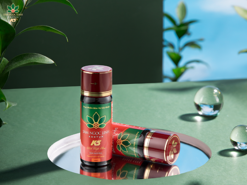K5 Dịch chiết Sâm Ngọc Linh là sản phẩm tiện lợi, bổ dưỡng phù hợp cho cả Bố và Mẹ.